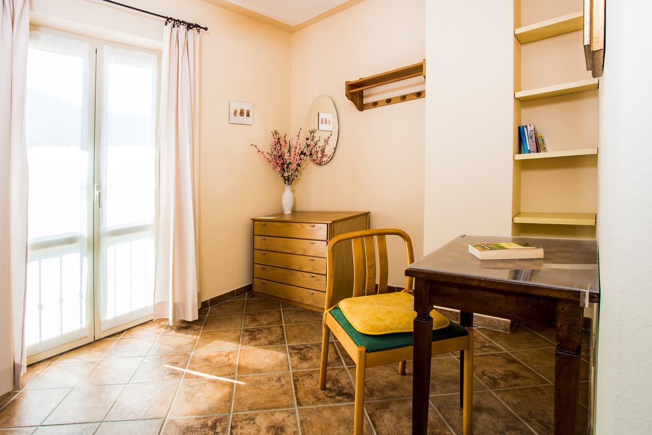 Casa Andrea Apartment Cannobio Exterior photo